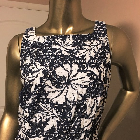 BEIGE BY ECI Blue & White Cotton Eyelet Dress - Picture 4 of 12